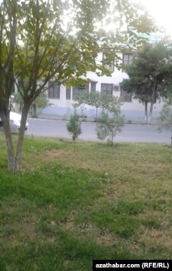 Ýumruljak jaýlaryň biri, Aşgabat, 23-nji oktýabr, 2018