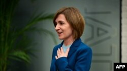 Predsednica Moldavije Maja Sandu govori u Kišinjevu rano 4. novembra posle pobede u drugom krugu predsedničkih izbora.