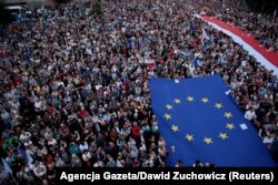 ვარშავაში აპროტესტებენ "მთავრობის მიერ სასამართლო სისტემის მიტაცებას". 2018 წელი