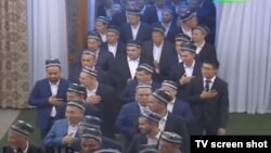 В этом году президент Шавкат Мирзияев впервые в истории независимого Узбекистана пригласил имамов на ифтар. 