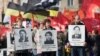 Активисты левых организаций вспоминают защитников Верховного Совета как героев