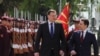 Премьер-министр Чехии Петр Нечас (слева) во время официального визита в Македонию, 2012