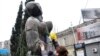 В международный женский день некоторые грузинские правозащитные организации решили провести акцию поддержки женщинам, которые стали жертвами сексуального насилия во время августовской войны 2008 года