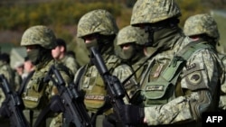 Pripadnici Bezbedonosnih snaga Kosova