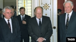 Stanislav Šuškevič, Boris Jeljcin, Leonid Kravčuk, decembar 1991.