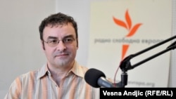 Teško da Demokratska stranka može da se vrati da bude ono što je bila: Jovo Bakić