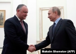 Ruski predsjednik Vladimir Putin sastao se s Igorom Dodonom u Kremlju prošle godine.