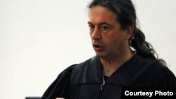 Omar Mehmedbašić