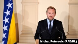 Bakir Izetbegović