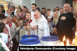 Служба в Свято-Покровському храмі в Рубанівському