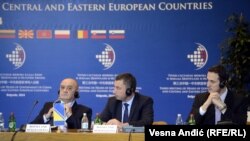 Delegacija BiH predvođena Vjekoslavom Bevandom na Samitu u Beogradu