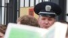 Англійська в Україні не доведе нікуди?