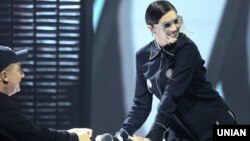 Певица Maruv