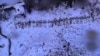 Ukrain harbylarynyň Azatlyk Radiosynyň “Shemy” derňew bölümine ýollan maglumatlarynda we suratlarynda, Kursk regionynda heläk bolandygy aýdylýan adamlaryň jesetlerini görse bolýar.
