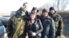 Ирма Крат с военнослужащими АТО. Донбасс, октябрь 2014