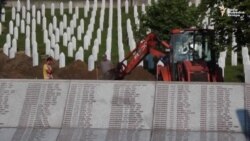 Pripreme za ukop u Srebrenici