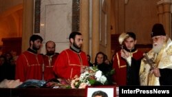 Манану Джабелия отпевали как мученицу в соборе Святой Троицы с участием католикоса-патриарха всея Грузии Илии Второго