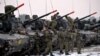 Солдати армії Нідерландів готуються до початку інтернаціональних військових вчень НАТО. Дравсько-Поморське, Польща, січень 2017 року