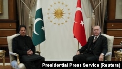 په انقره کې د عمران خان او اوردوغان ملاقات.