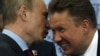 Володимир Путін, ліворуч, і керівник російського «Газпрому» Олексій Міллер (архівне фото) 