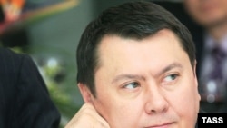 Роҳат Алиев ба ривояти тасвир