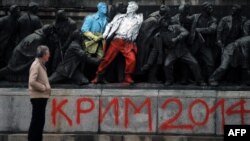 Одним из самых чувствительных для Южной Осетии последствий событий в Украине участники встречи назвали разрабатываемый Госдумой РФ законопроект об упрощенном порядке принятия в состав России иностранного государства