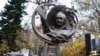 Могила В’ячеслава Чорновола, Київ