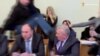 Удар з ноги. Парасюк побився з працівником СБУ Пісним