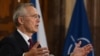 Stoltenberg drži govor u Pragu na neformalnom sastanku sa šefovima diplomatija NATO članica u Pragu, 30. maja 2024. 