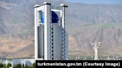 Türkmenistanyň Daşary işler ministrliginiň binasy