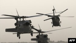 Американські гелікоптери патрулюють Багдад і кордони